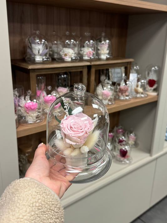 Rose éternelle rose - choix du fleuriste