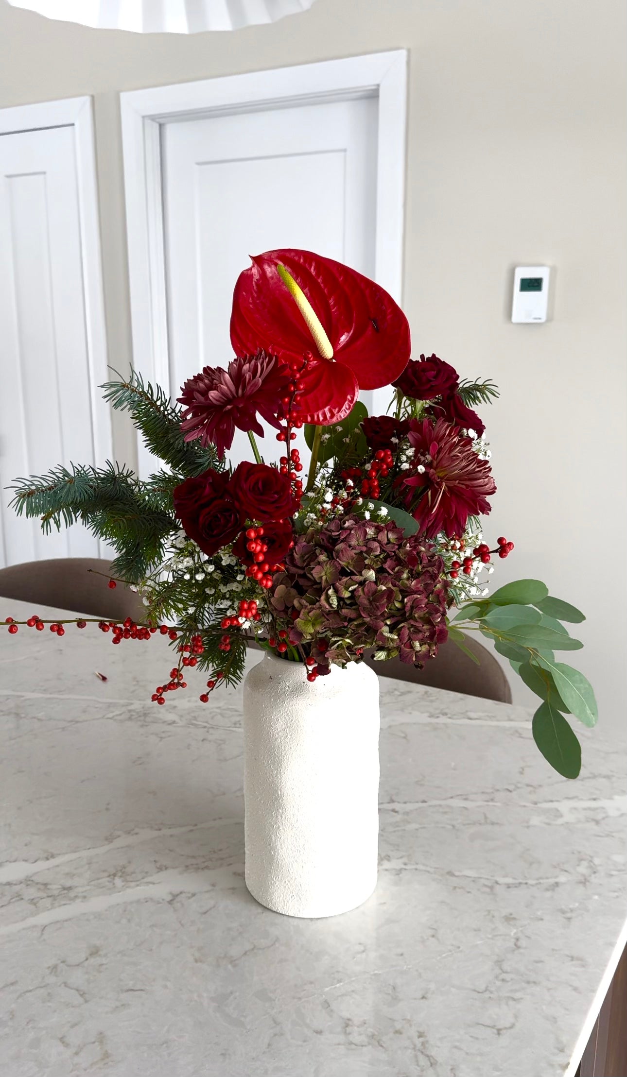 Centre de table - Bouquet de fleurs de Noël - Choix du Fleuriste